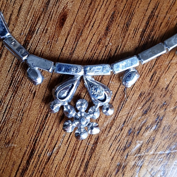 Phyllis Sterling Silver Vintage Crystal Flower Necklace Like New! RARE - Picture 4 of 8